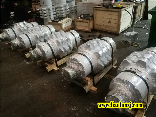 80/06LL链轮轴组维修之分解检测